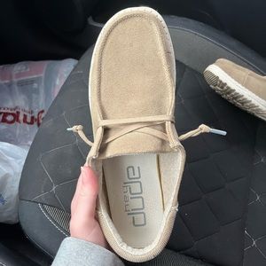 Accidentally bought the wrong size. worn once, perfect condition